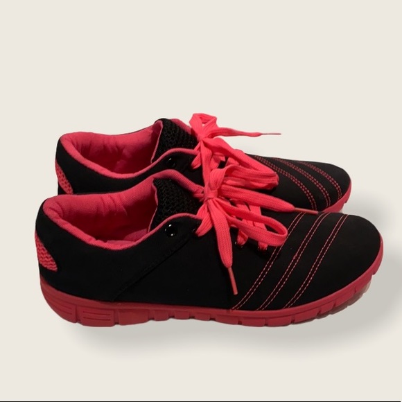 Pink & Black Sneakers running shoes athletic wear!!! Size 8 - Picture 2 of 8
